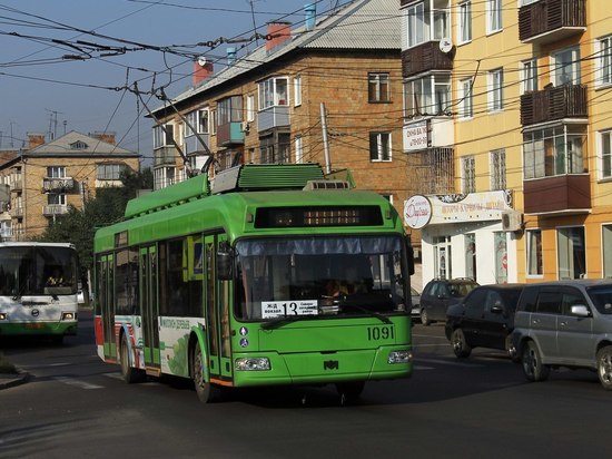 В красноярских троллейбусах и трамваях поднимут стоимость проезда