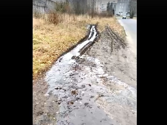 В Суоярви вновь прорвало канализацию