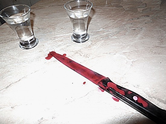 Между первой и второй перерывчик – нож в груди: пьяная поножовщина в Северодвинске