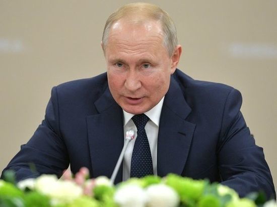 Путин распорядился карать «уголовкой» пропаганду наркотиков в Интернете