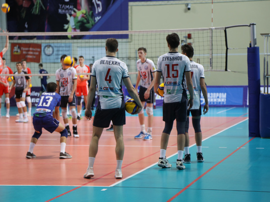 Серпуховичей приглашают на игры чемпионата России по волейболу