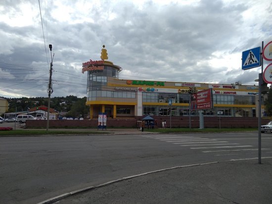 Сотрудники магазина в Горно-Алтайске опровергли информацию об унизительном обыске девочки-подростка