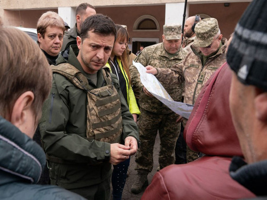 Зеленского обвинили в попытке копировать Путина времен войны в Чечне