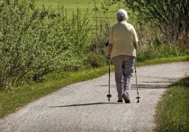 Представитель британской Ассоциации по борьбе с инсультом (Stroke Association) Клэр Шаттлуорф рассказала, каких принципов следует придерживаться, чтобы свести риск инсульта к минимуму