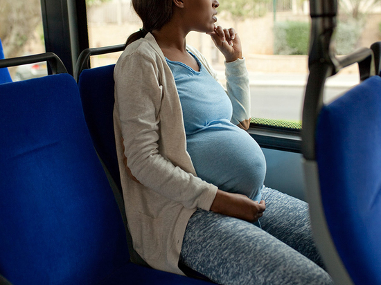 В Забайкалье предложили бронировать в автобусах места для беременных