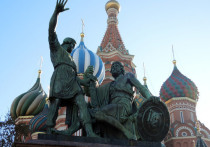 Памятник Минину и Пожарскому покинет свой постамент, но останется на Красной площади