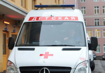 В одну из больниц Екатеринбурга госпитализировали 2-летнего мальчика после того, как он пытался защитить маму от нетрезвого отчима, пишет Baza