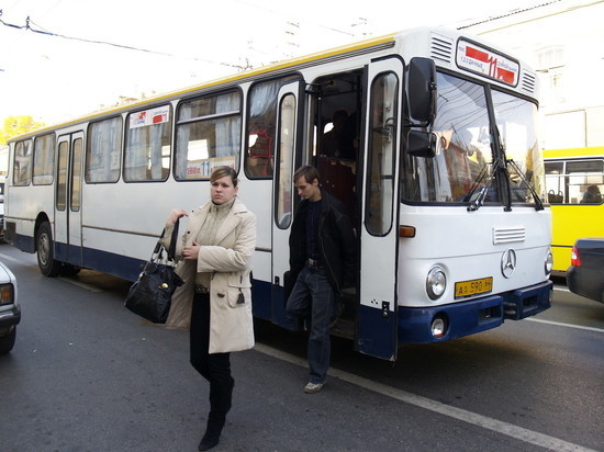 Саратовские депутаты намерены убрать с Московской все автобусы