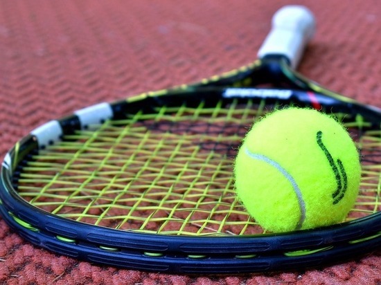 В Тюмень съехались теннисисты из трех федеральных округов