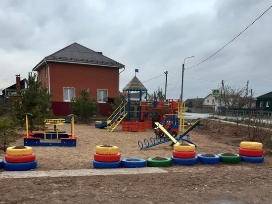 Под Рязанью на грантовые средства обустроили детскую площадку