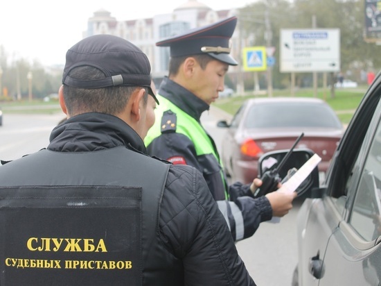 Дорожные полицейские и приставы Калмыкии провели рейд «Должник»