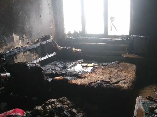 На пожаре в квартире в Менделеевске погиб мужчина