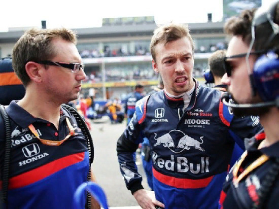 Гонщик Даниил Квят заявил о предвзятости судей Гран-при США