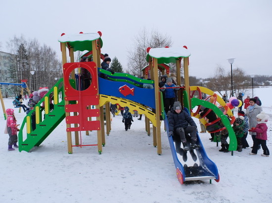 В Лысьве в рамках нацпроекта обновили Детский парк