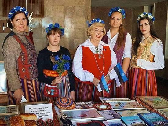  Национально-культурные автономии показали мир контрастов Крыма