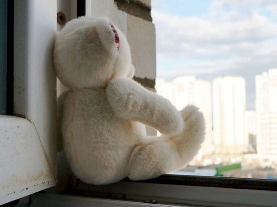 Калмыцкие приставы окажут правовую помощь детям