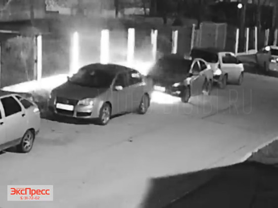 Поджигатель такси в Бийске попал на камеры видеонаблюдения