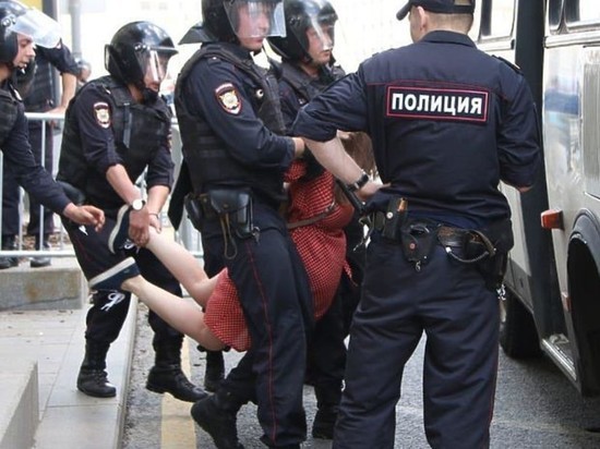 ВЦИОМ выявил отношение россиян к полиции