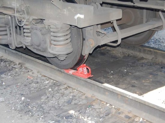373 тормозных башмака для поездов украл житель Тайшета