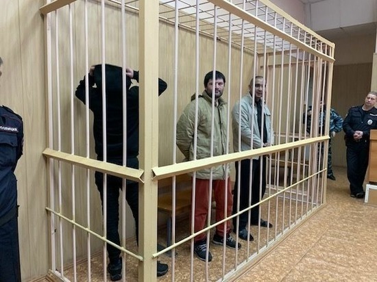 Осуждены иностранцы, забравшие пенсии у почтальона в Красноуральске