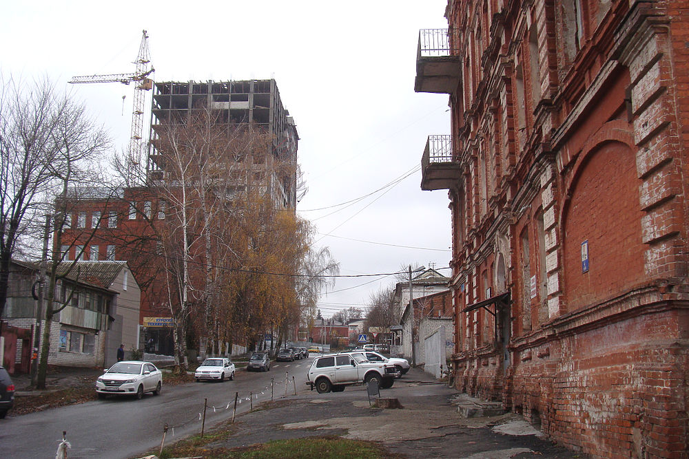 Как хаотичная застройка Курска уничтожает целостность восприятия исторических кварталов