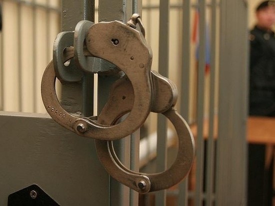 Житель Алатыря в пьяном угаре до смерти забил знакомую Житель Алатыря в пьяном угаре до смерти забил знакомую