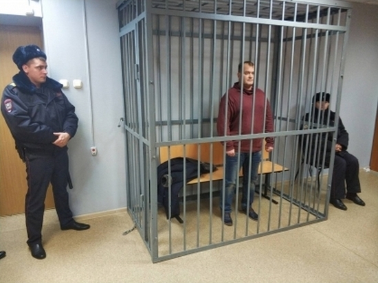 В Брянске чиновника Дениса Шарова отправили в СИЗО на 2 месяца