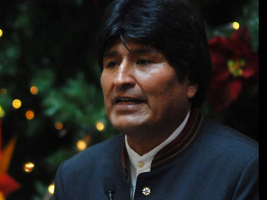Армия Боливии призывает Моралеса уйти в отставку