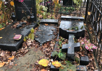 Вандалы облюбовали Медведковское кладбище на северо-востоке столицы