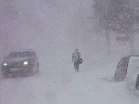 К Хабаровскому краю приближается снежный циклон