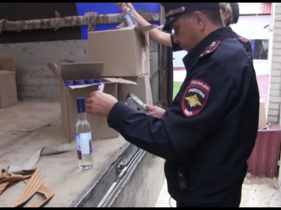 Сотрудники полиции Оренбургской области обнаружили «паленую» водку на миллион рублей
