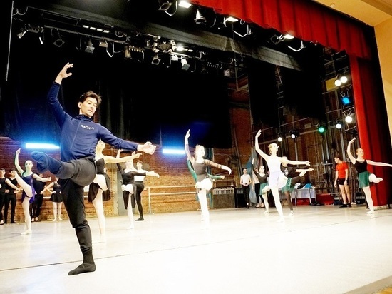 Академия Русского балета побывала в гостях у юных талантов Южного Урала
