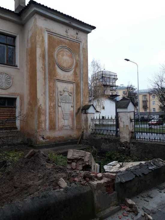 Имущество бывшего детского сада на Свердлова продолжает расхищаться