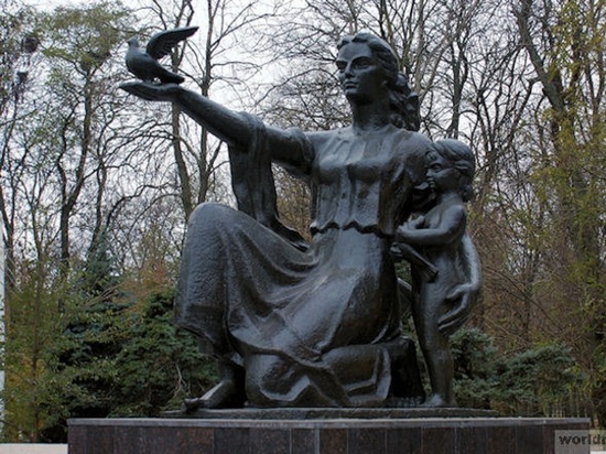 Общественники Краснодара мечтают о памятнике женщинам Кубани