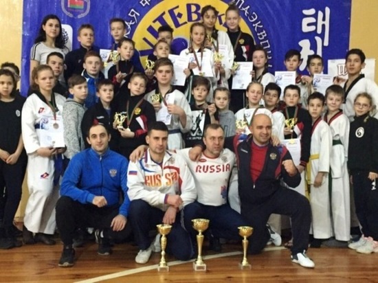 Тхэквондисты из Иванова привезли из Беларуси более двадцати пяти медалей