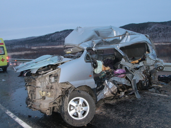 УМВД: Водитель Hyundai погиб в автокатастрофе в Агинском районе