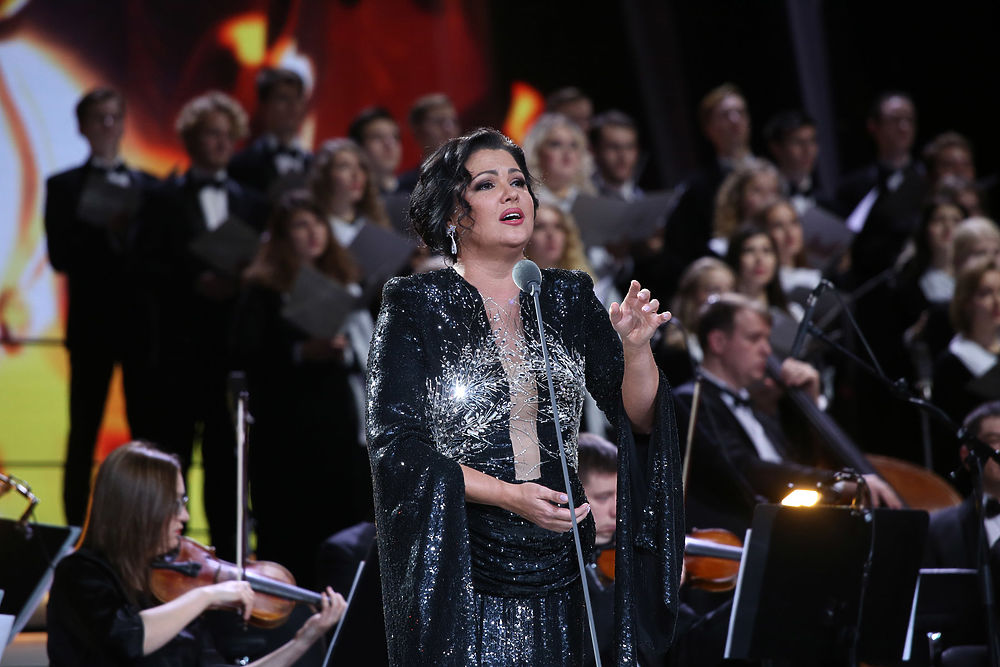 нуржамал пернебековна усенбаева. певица с казахской внешностью. баякеева нуржамал. конкурс operalia. астана опера.