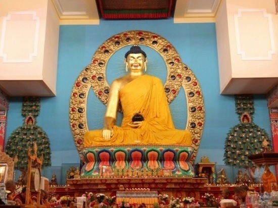 В Калмыкии отметят День нисхождения на землю Будды Шакьямуни