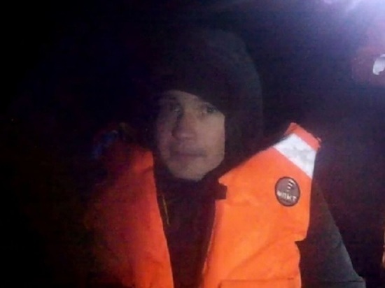 Житель Магадана едва не погиб из-за прилива в бухте Нагаева
