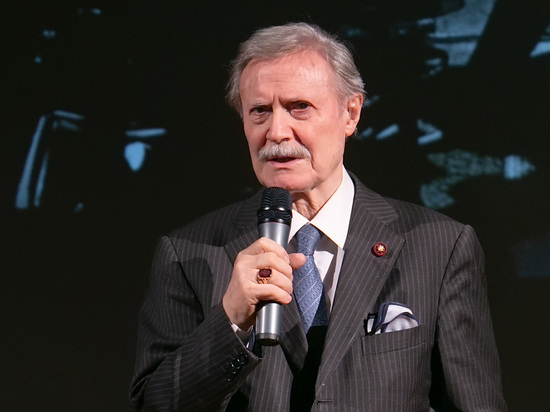 Худрук слег в больницу из-за проблем со здоровьем