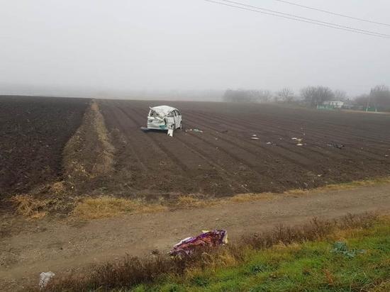 На Кубани погиб водитель перевернувшейся из-за тумана машины