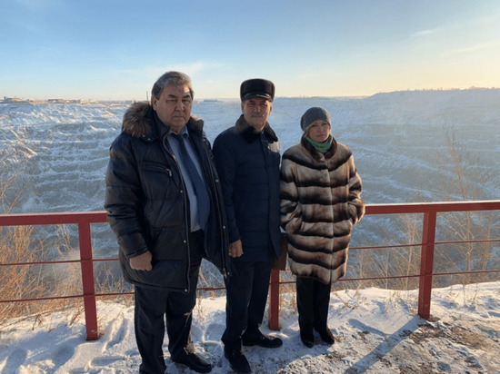 Члены Общественной палаты Башкирии посетили Сибайский карьер