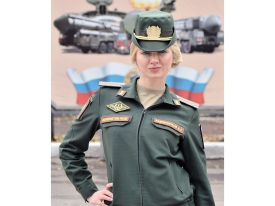 Серпуховичка борется за звание самой фотогеничной военнослужащей