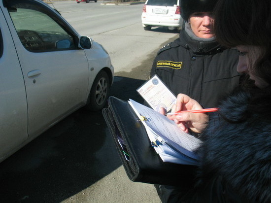 В Хакасии у женщины забрали машину из-за чужого кредита