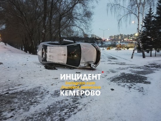 Подробности ДТП с перевернувшейся в Кемерове “Ладой” рассказали в ГИБДД