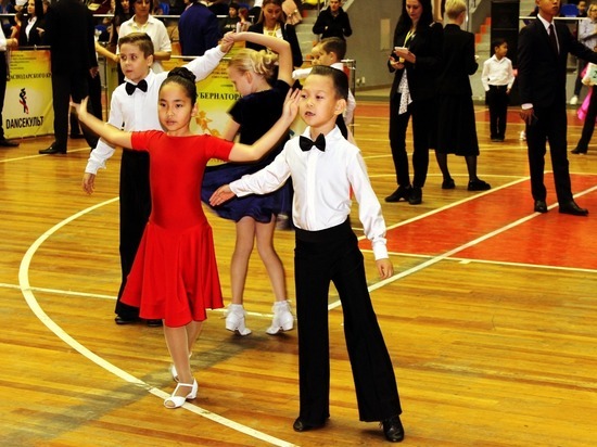 Калмыцкие танцоры привезли с Кубани золотые медали