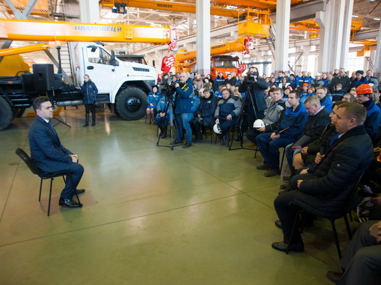 Ивановский «Автокран» встретил свой юбилей увеличением выпуска продукции