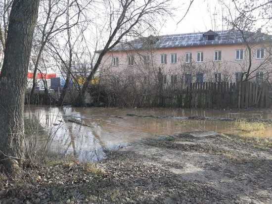 Третий микрорайон затопило в Калуге