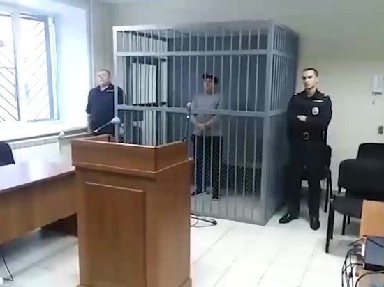 Арестован россиянин, избивший и изрезавший в лесу жену