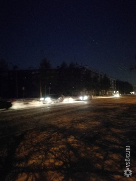 Пол-улицы в Кемерове полностью обесточило